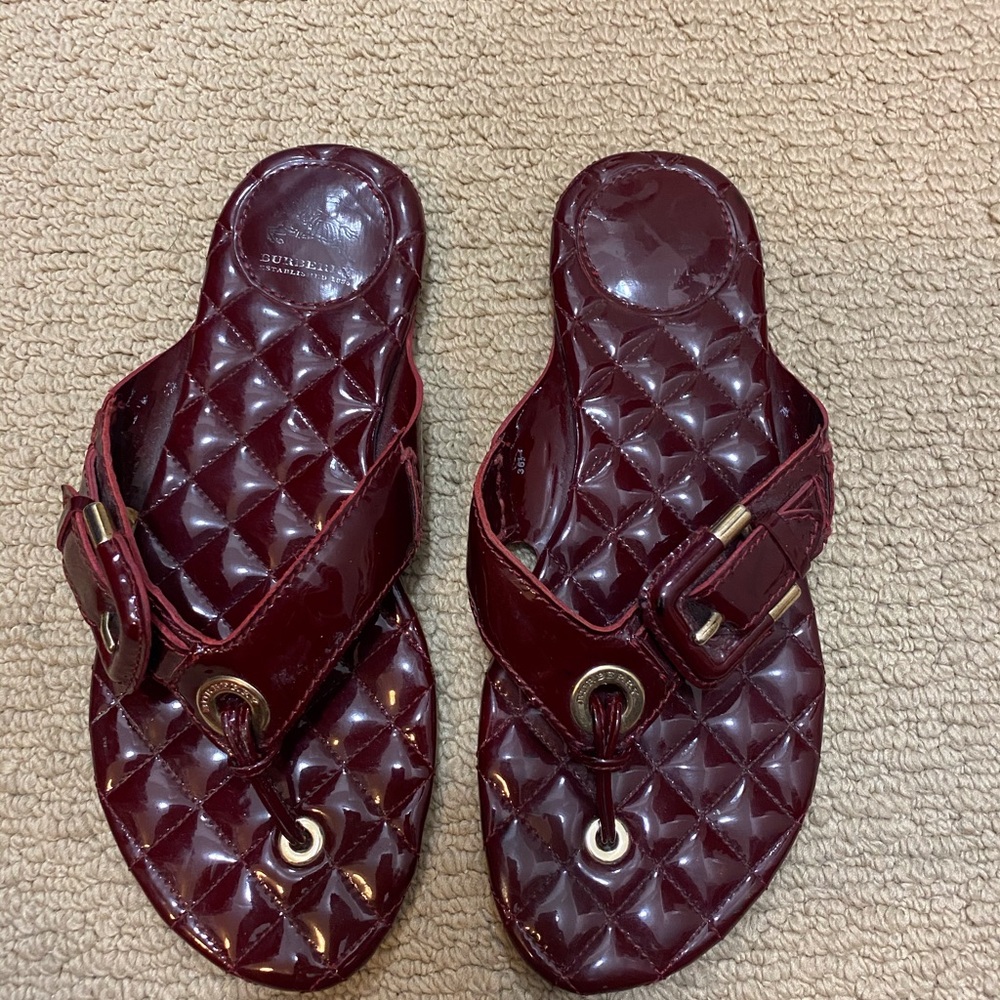 Burberry slides